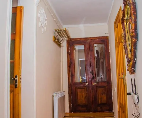 On Malaya Arnautskaya 21 * 敖德萨