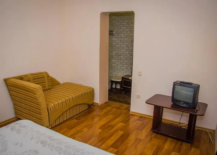 On Malaya Arnautskaya 21